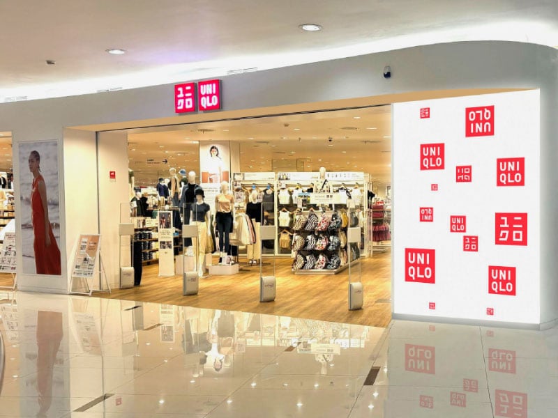 menjelajahi-keindahan-uniqlo-senayan-city