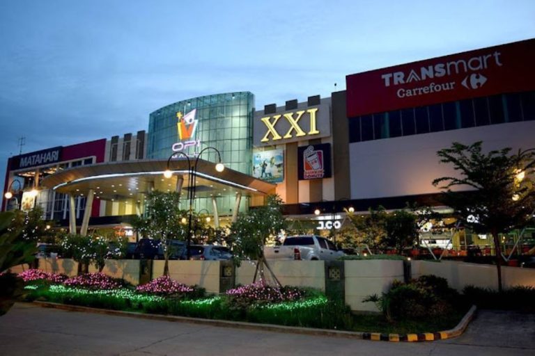 opi-mall-pusat-belanja-lengkap-dan-nyaman-di-kota-anda