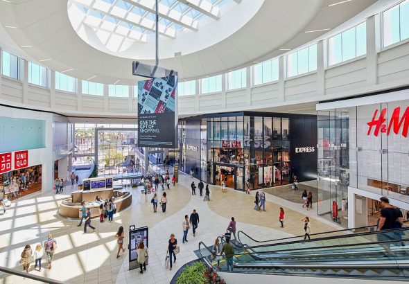 pusat-belanja-del-amo-fashion-center-tempat-belanja-dan-hiburan-terlengkap