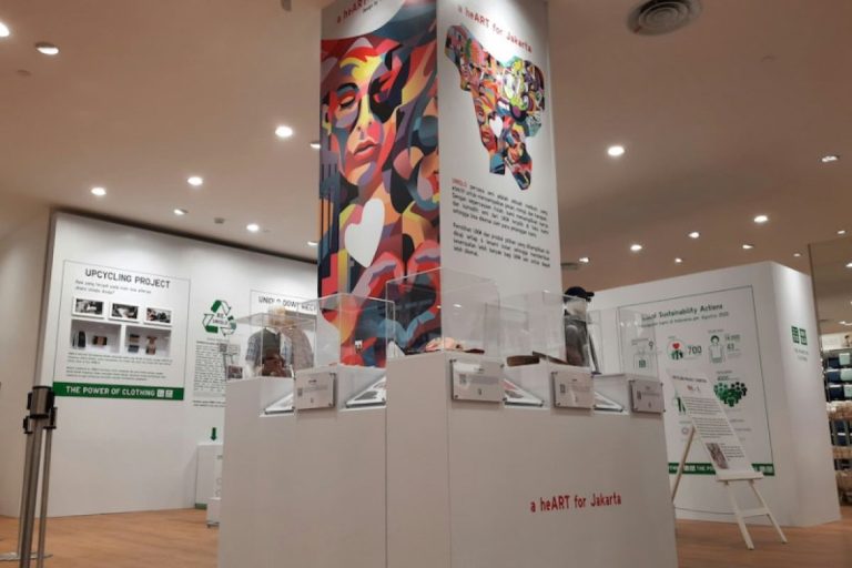 pusat-belanja-terbaru-di-uniqlo-pondok-indah-mall-3