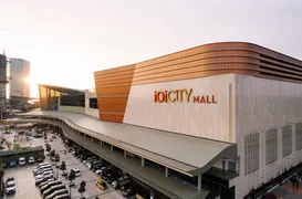 pusat-belanja-ioi-mall-damansara-tempat-belanja-dan-hiburan-populer