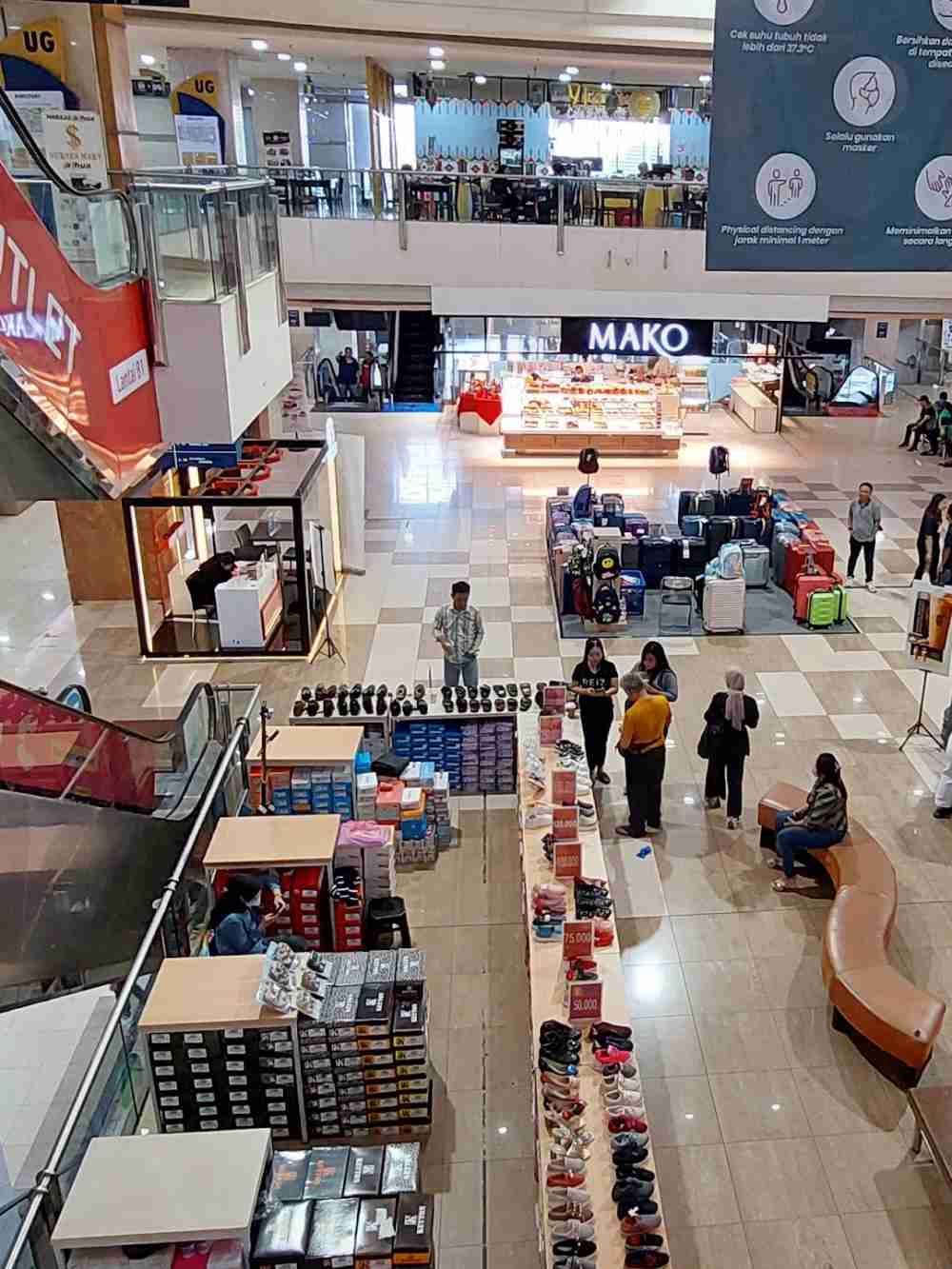 pusat-belanja-itc-mangga-dua-tempat-belanja-dan-elektronik-terlengkap