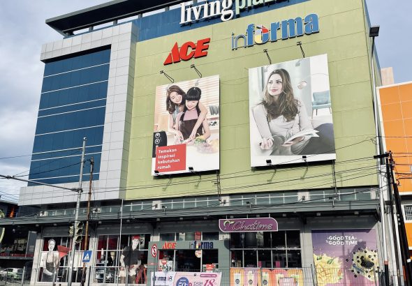 pusat-belanja-living-plaza-mall-padang-tempat-belanja-dan-hiburan-terlengkap