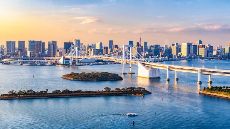 pusat-belanja-odaiba-surga-belanja-dan-hiburan-di-tokyo