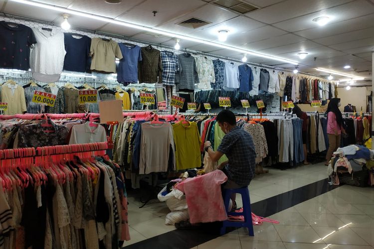 pusat-belanja-pasar-baru-jakarta-tempat-belanja-tradisional-dan-modern