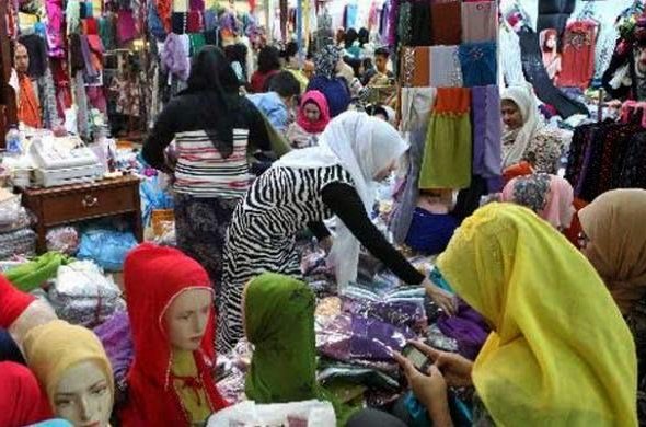 pusat-belanja-pasar-jatinegara-tempat-belanja-tradisional-dan-modern