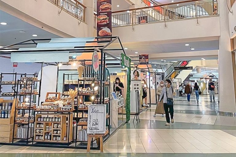 pusat-belanja-summarecon-kelapa-gading-tempat-belanja-dan-hiburan-terlengkap
