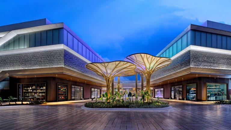 pusat-belanja-super-brand-mall-surga-belanja-mewah-di-jakarta