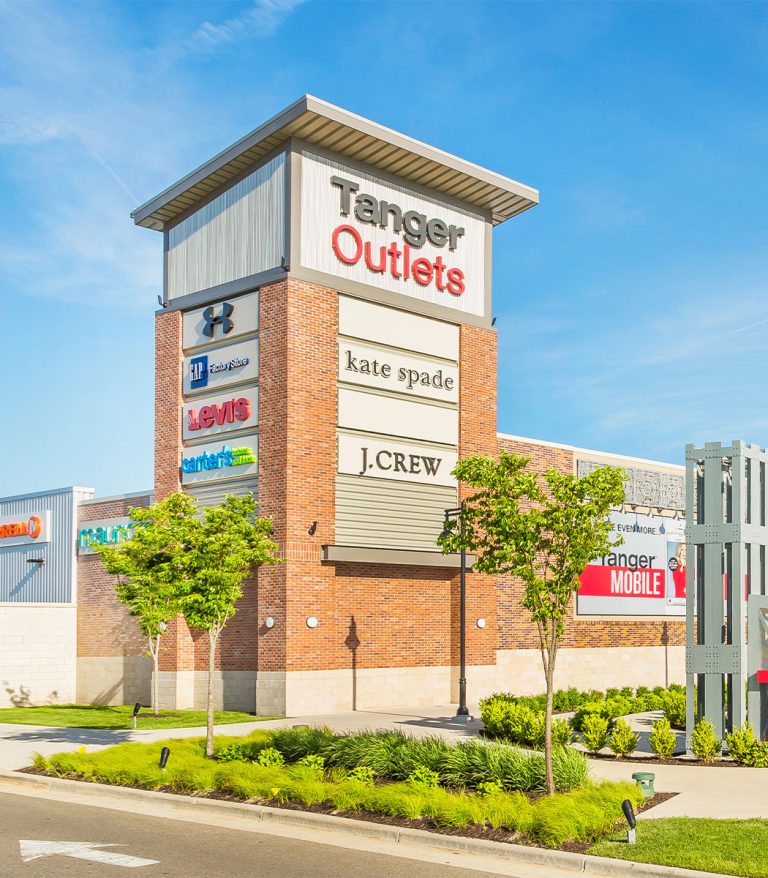 pusat-belanja-tanger-outlets-ottawa-tempat-belanja-dan-hiburan