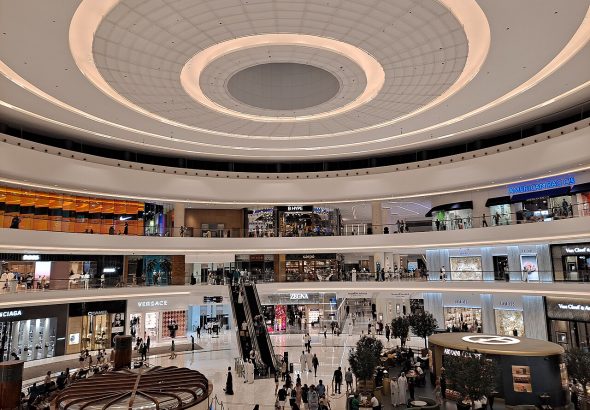 pusat-belanja-the-dubai-mall-surga-belanja-dan-hiburan-di-dubai