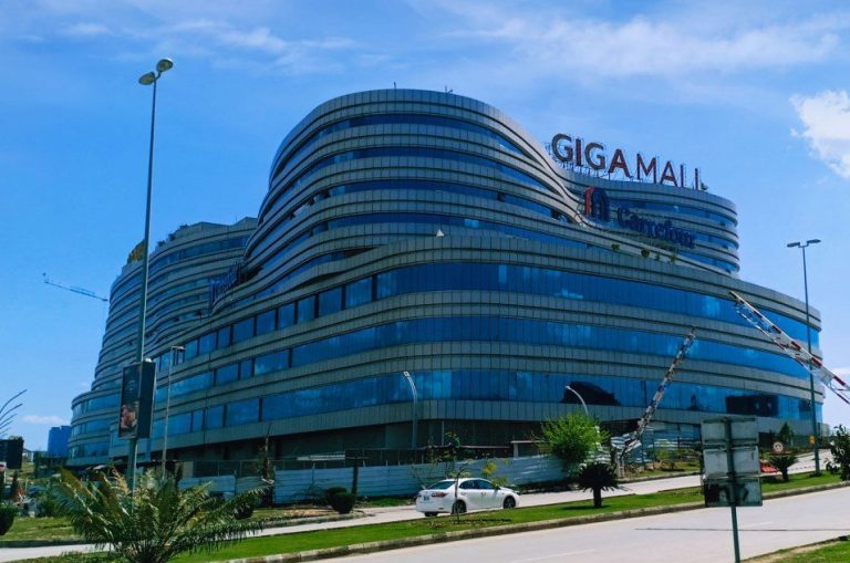 giga-mall-islamabad-pusat-belanja-modern-dan-lengkap