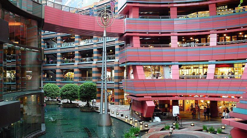pusat-belanja-canal-city-hakata-surga-belanja-di-fukuoka