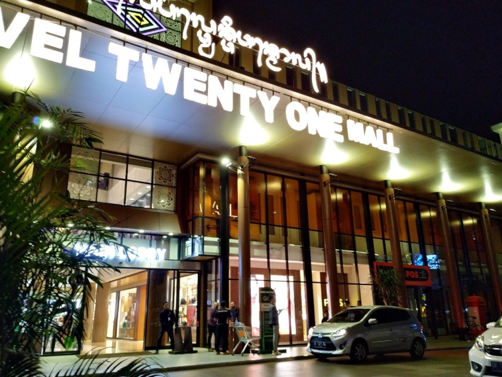 pusat-belanja-level-21-mall-tempat-belanja-dan-hiburan-terpadu