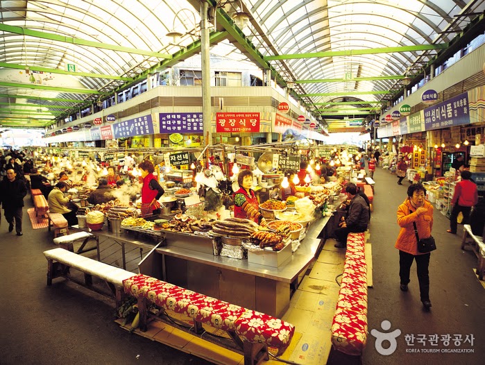 menelusuri-keunikan-pusat-belanja-gwangjang-market-di-seoul