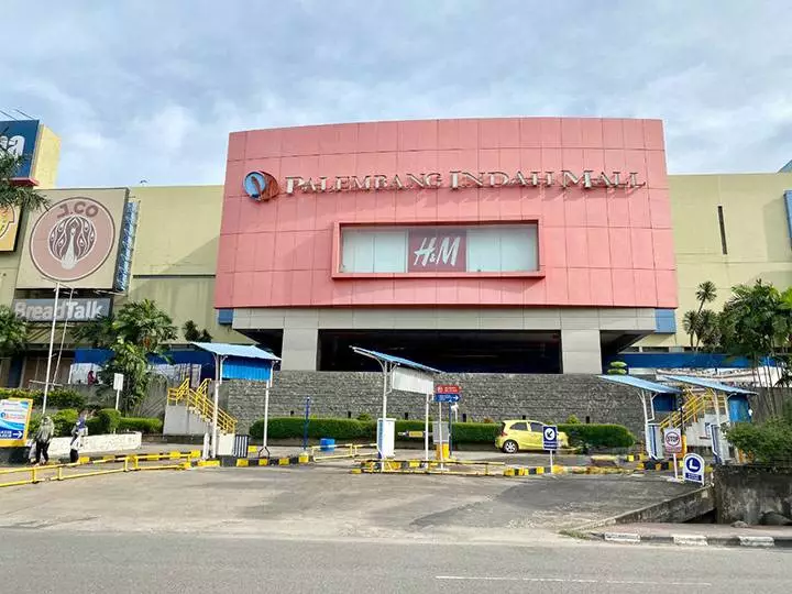 pusat-belanja-palembang-indah-mall-pim-tempat-belanja-dan-hiburan-utama