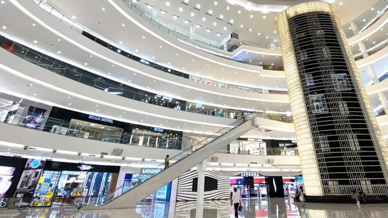 pusat-belanja-senayan-city-tempat-belanja-dan-hiburan-modern
