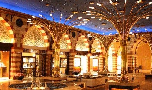 pusat-belanja-the-gold-souk-surga-perhiasan-emas-di-dubai