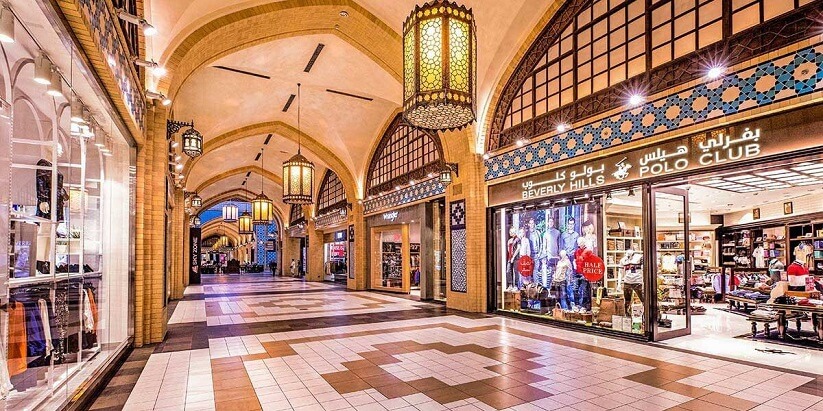 eksplorasi-pusat-belanja-ibn-battuta-mall-di-dubai