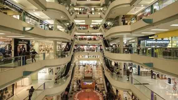 eksplorasi-pusat-belanja-plaza-lotus-di-jakarta