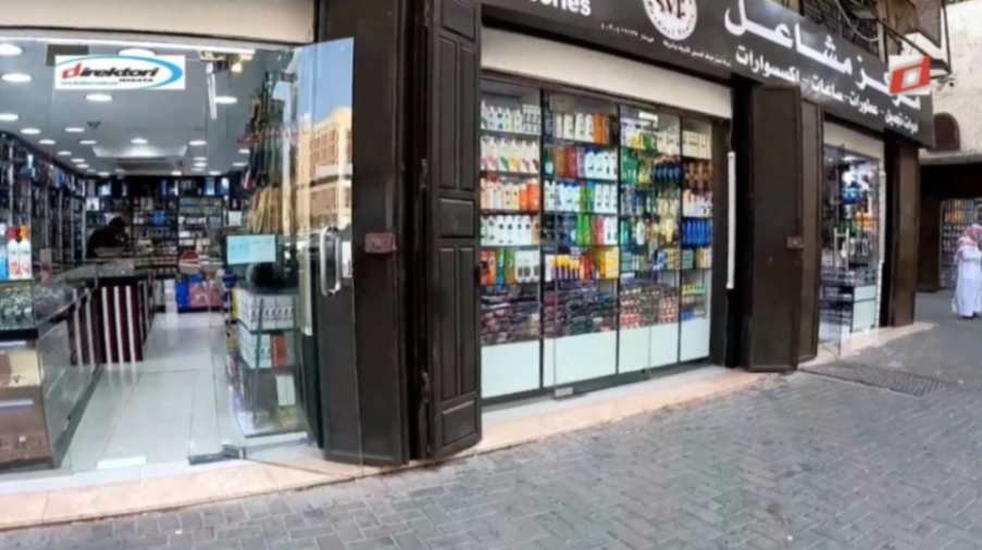 menelusuri-keunikan-pusat-belanja-pasar-al-balad-di-indonesia