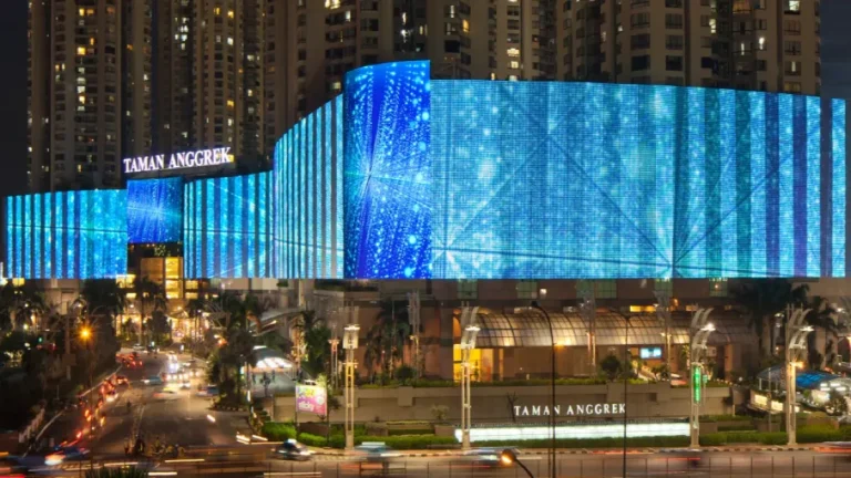 pusat-belanja-mal-taman-anggrek-surga-belanja-di-jakarta