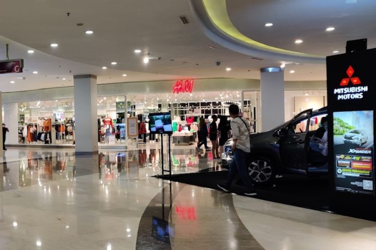 pusat-belanja-pentacity-tempat-berbelanja-dan-hiburan-terlengkap