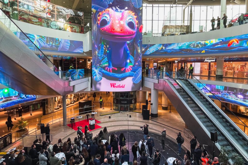 pusat-belanja-westfield-les-4-temps-surga-belanja-di-paris