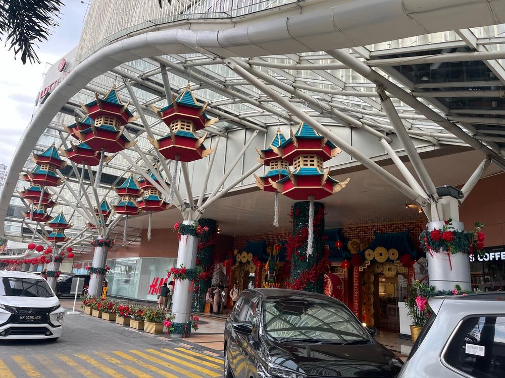 pusat-belanja-centre-point-mall-tempat-belanja-dan-hiburan-terlengkap