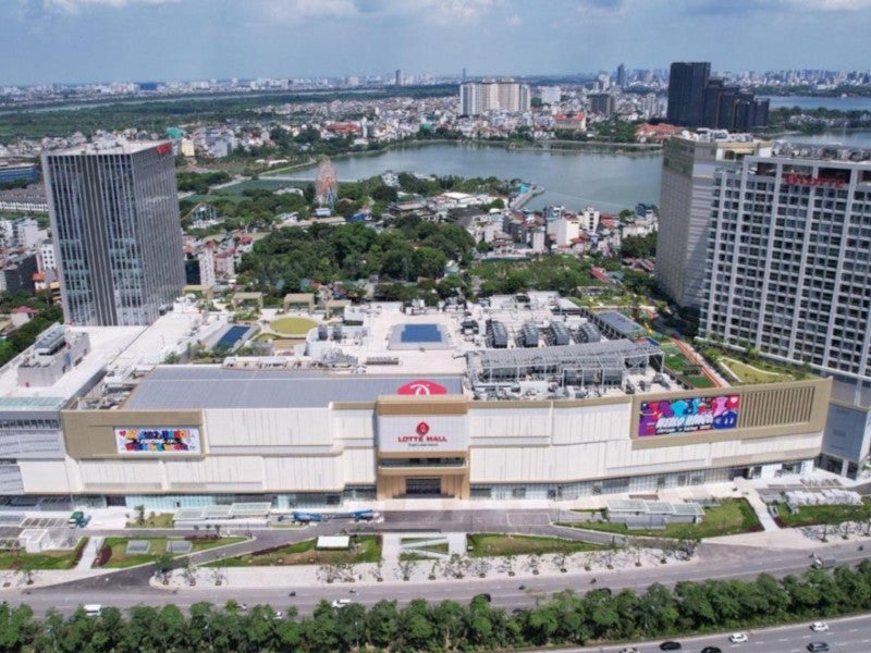 pusat-belanja-lotte-mall-west-lake-hanoi-tempat-belanja-dan-rekreasi