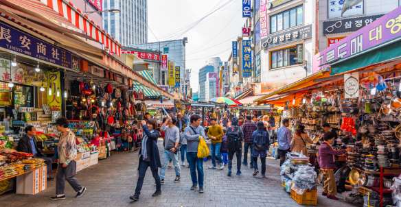 pusat-belanja-namdaemun-market-surga-belanja-tradisional-korea